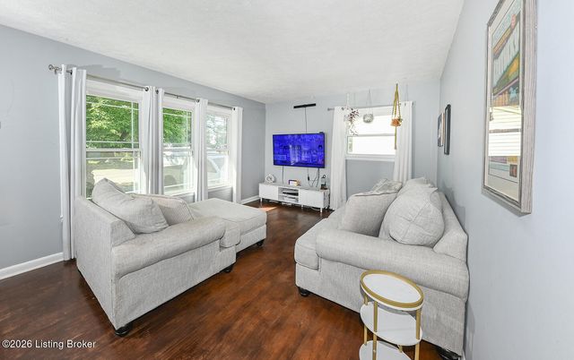 2617 Gardiner Ln, Louisville, KY 40205