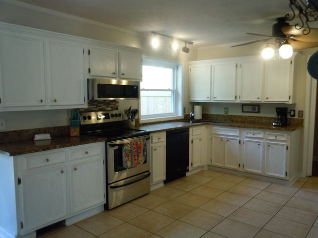 78 A J Lane, Tabor City, NC 28463