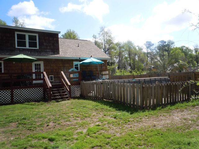78 A J Lane, Tabor City, NC 28463