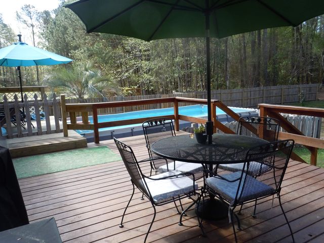 78 A J Lane, Tabor City, NC 28463