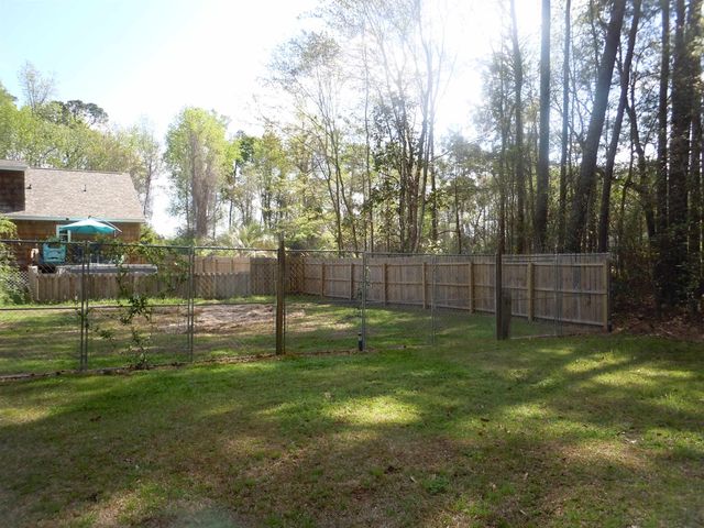 78 A J Lane, Tabor City, NC 28463
