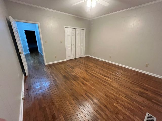 500 Oakwood Dr, Columbia, TN 38401