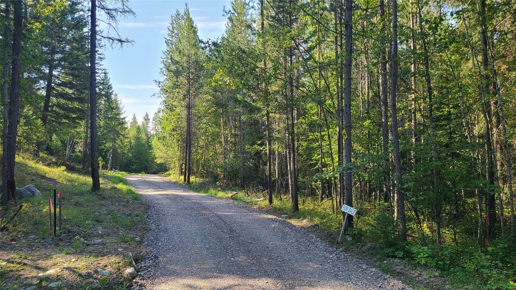 1043 Oakmont Lane, Columbia Falls, MT 59912 photo 1
