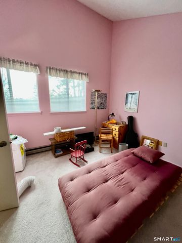 28 Evergreen Road, Torrington, CT 06790