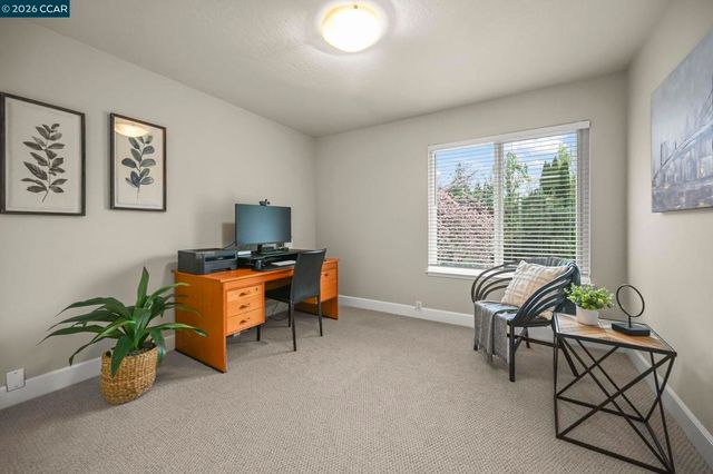 11 Ambleside Ct, Danville, CA 94526