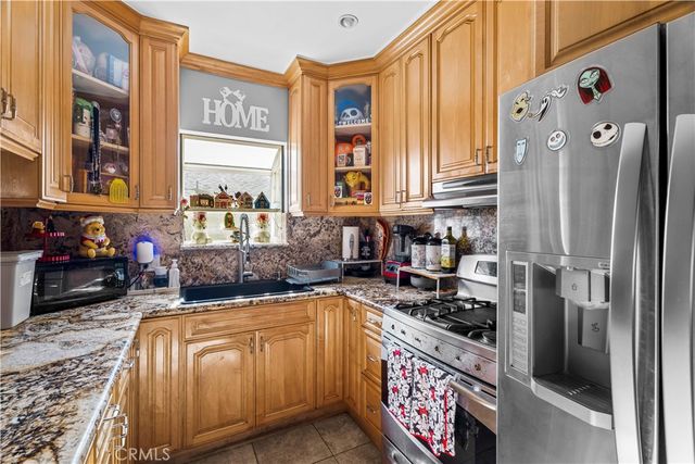 15358 Cohasset, Van Nuys, CA 91406