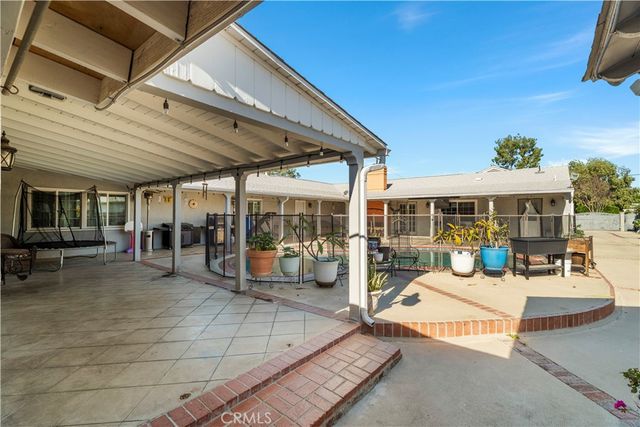 15358 Cohasset, Van Nuys, CA 91406