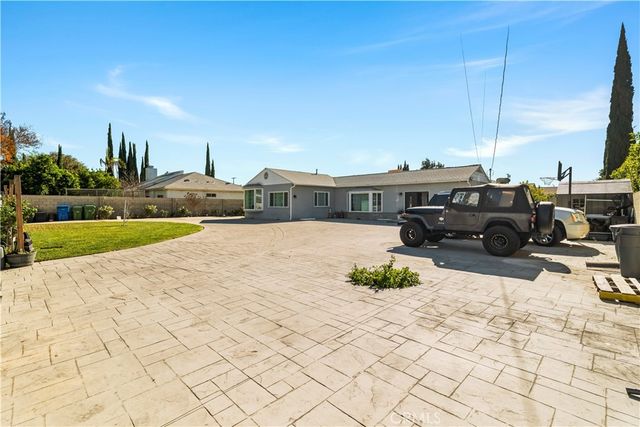 15358 Cohasset, Van Nuys, CA 91406