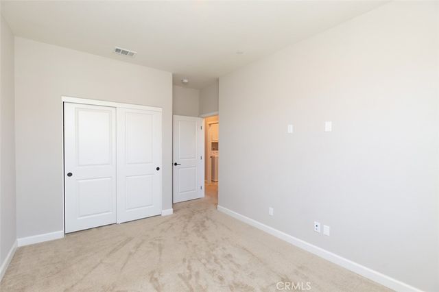 1095 Delpy View, Vista, CA 92084