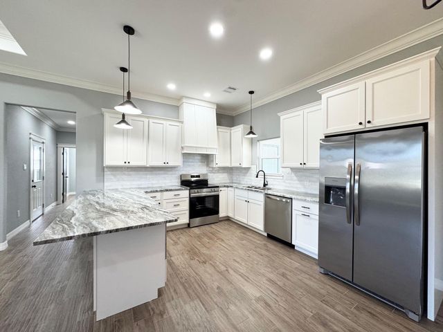 505 Brazos Street, Crockett, TX 75835