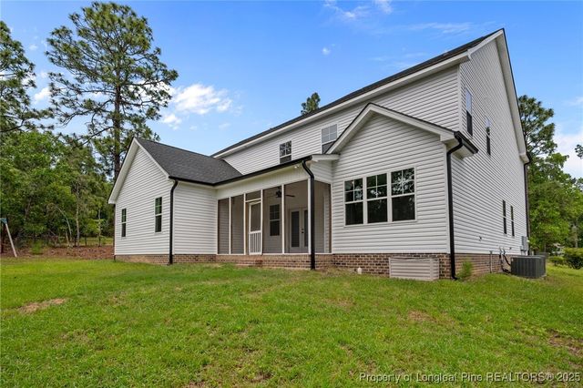 25 Clearwater Harbor, Sanford, NC 27332