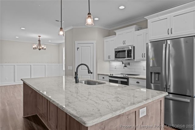 25 Clearwater Harbor, Sanford, NC 27332
