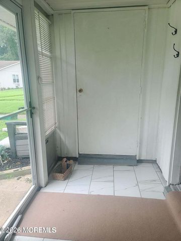 219 Buckingham Court E, Lakewood, NJ 08701