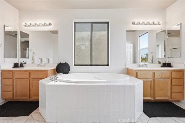 5018 Bella Collina, Oceanside, CA 92056