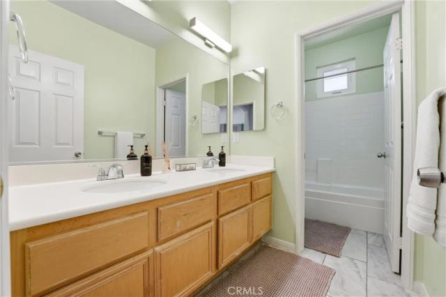 5018 Bella Collina, Oceanside, CA 92056
