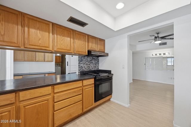 1709 N GENTRY Circle, Mesa, AZ 85213