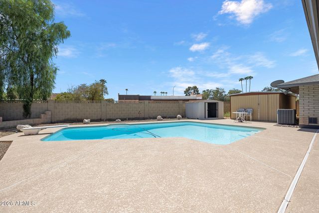1709 N GENTRY Circle, Mesa, AZ 85213