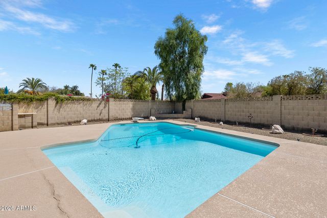 1709 N GENTRY Circle, Mesa, AZ 85213
