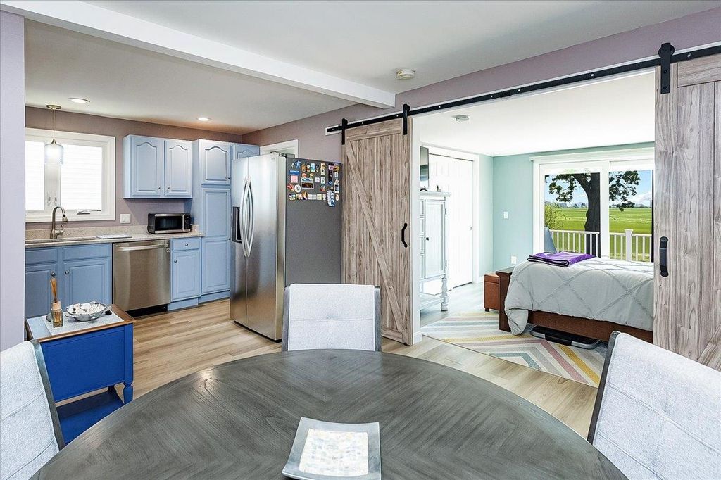 Image 18 of property listing at 501 Winnacunnet Road # 1, Hampton, NH 03842