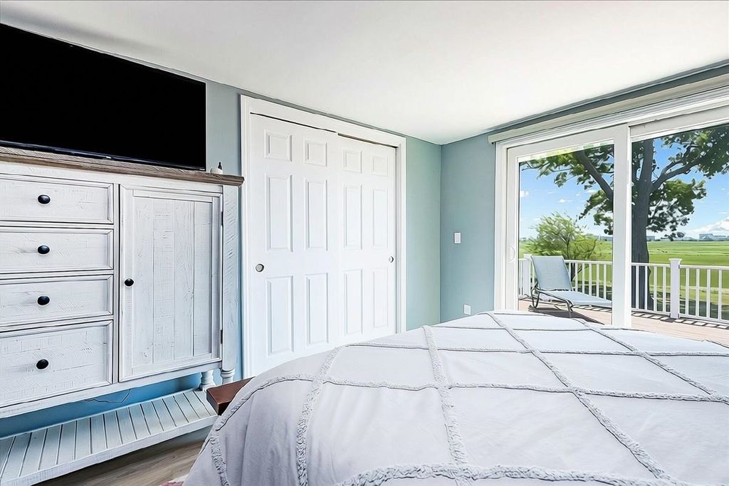 Image 35 of property listing at 501 Winnacunnet Road # 1, Hampton, NH 03842