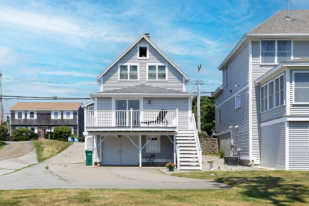 Image 41 of property listing at 501 Winnacunnet Road # 1, Hampton, NH 03842