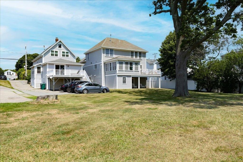 Image 43 of property listing at 501 Winnacunnet Road # 1, Hampton, NH 03842