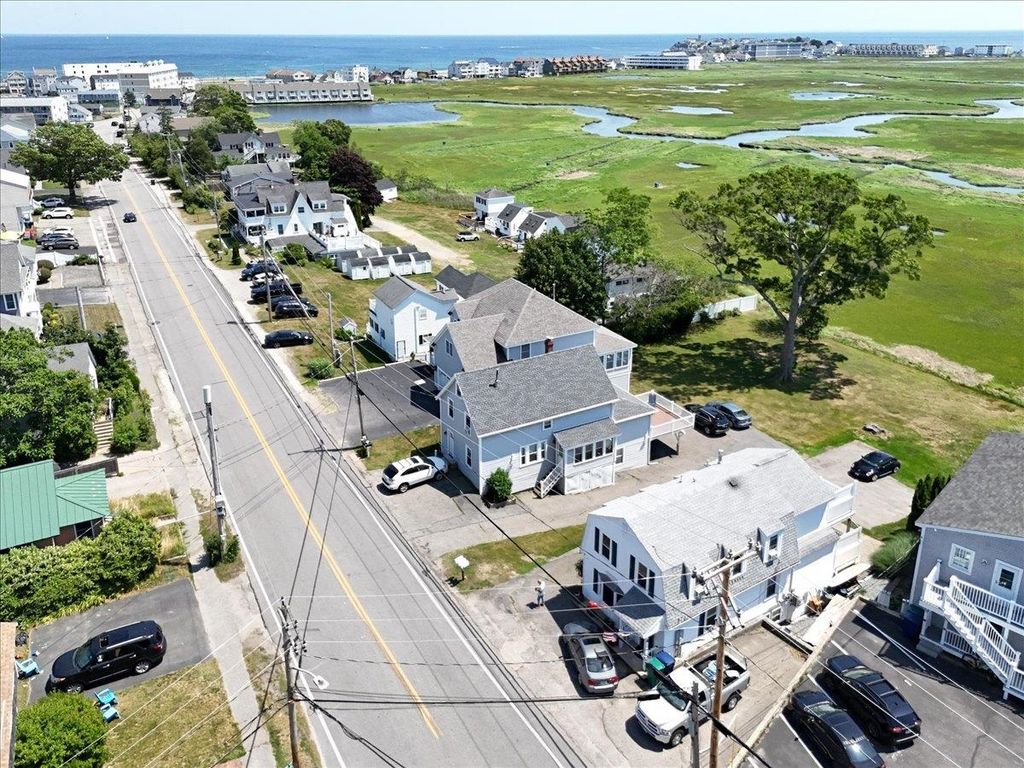 Image 47 of property listing at 501 Winnacunnet Road # 1, Hampton, NH 03842