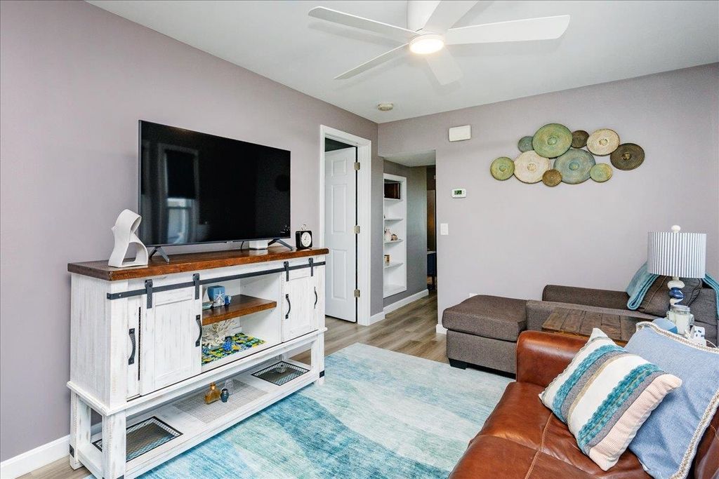 Image 10 of property listing at 501 Winnacunnet Road # 1, Hampton, NH 03842