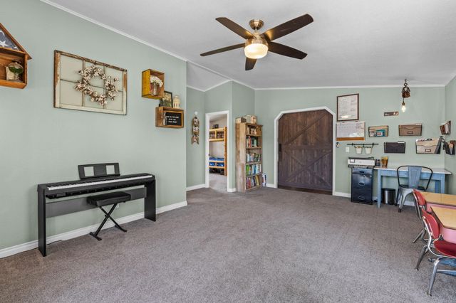 2918 SE Teresa Drive, Madras, OR 97741