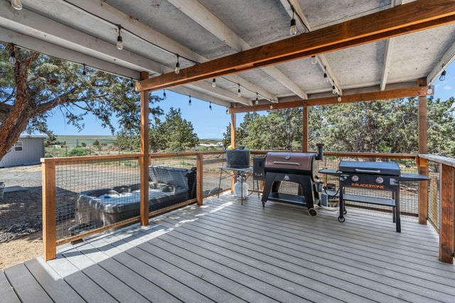 2918 SE Teresa Drive, Madras, OR 97741