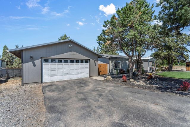 2918 SE Teresa Drive, Madras, OR 97741