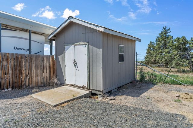 2918 SE Teresa Drive, Madras, OR 97741