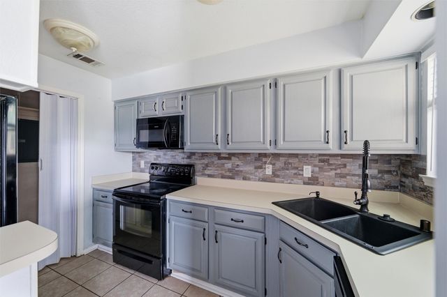 1212 Horizon Trail 3621, Arlington, TX 76011