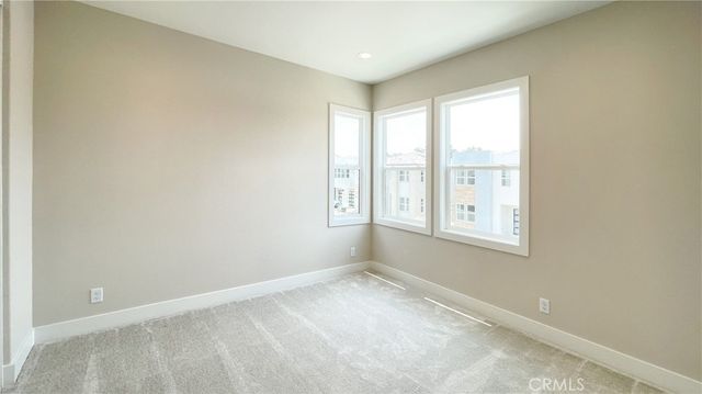 101 Walworth, Lake Forest, CA 92630