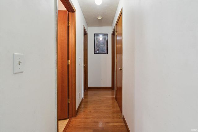 27380 Sunnyfield Drive, Elkhart, IN 46514