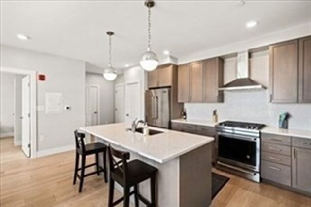1650 Commonwealth Avenue 501, Boston, MA 02135