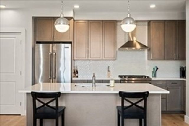 1650 Commonwealth Avenue 501, Boston, MA 02135