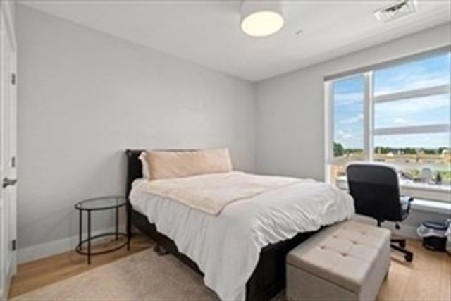 1650 Commonwealth Avenue 501, Boston, MA 02135