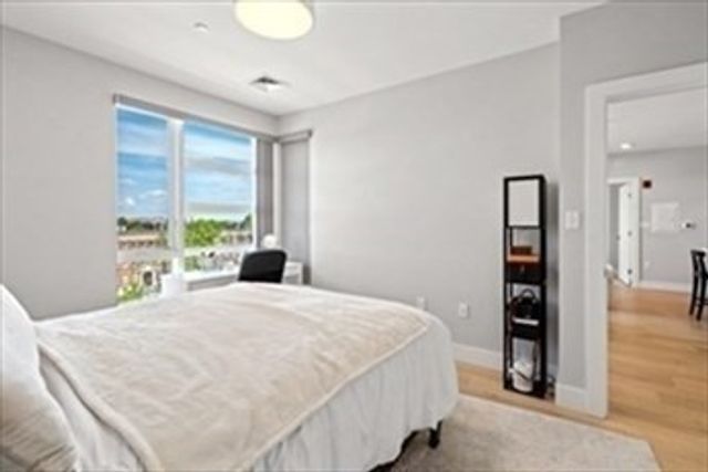 1650 Commonwealth Avenue 501, Boston, MA 02135