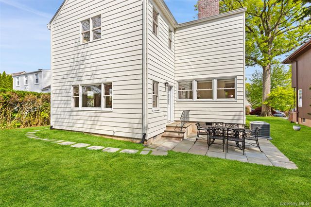 59 White Road, Scarsdale, NY 10583