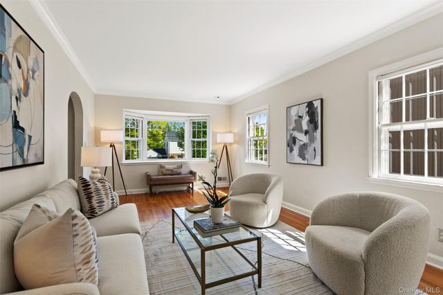 59 White Road, Scarsdale, NY 10583