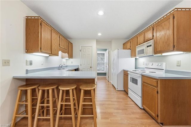 5200 Robin Lane, Randleman, NC 27317