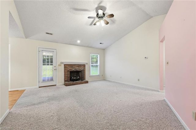 5200 Robin Lane, Randleman, NC 27317