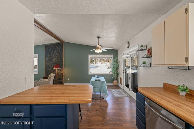 1000 E McAdoo Way, Wasilla, AK 99654