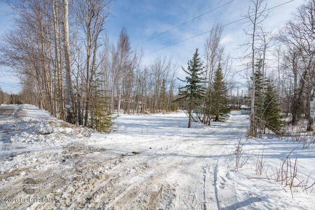 1000 E McAdoo Way, Wasilla, AK 99654