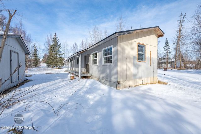 1000 E McAdoo Way, Wasilla, AK 99654
