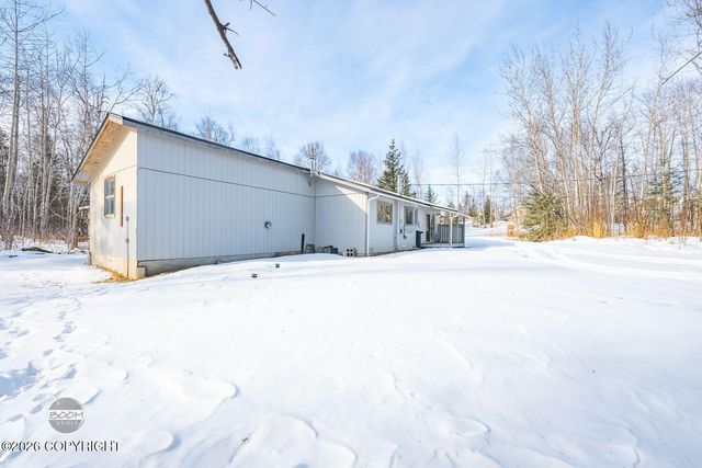 1000 E McAdoo Way, Wasilla, AK 99654