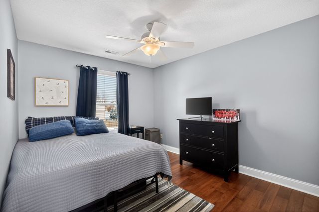 4332 124th Street, Urbandale, IA 50323