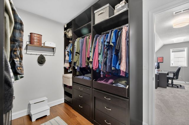 4332 124th Street, Urbandale, IA 50323