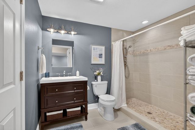 4332 124th Street, Urbandale, IA 50323